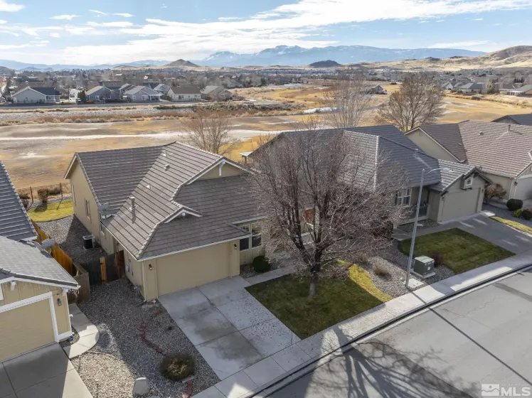 1131 Turnberry, Sparks, Nevada 89436, 4 Bedrooms Bedrooms, ,3 BathroomsBathrooms,Residential,Residential,Turnberry,240015606