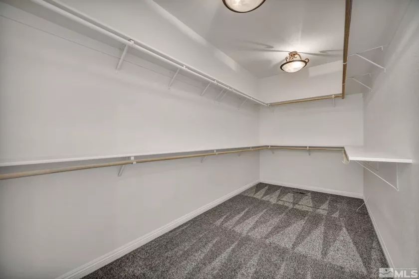3471 Forest View, Reno, Nevada 89511, 3 Bedrooms Bedrooms, ,3 BathroomsBathrooms,Residential,Residential,Forest View,250005760