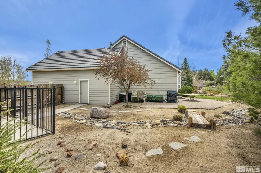 3471 Forest View, Reno, Nevada 89511, 3 Bedrooms Bedrooms, ,3 BathroomsBathrooms,Residential,Residential,Forest View,250005760