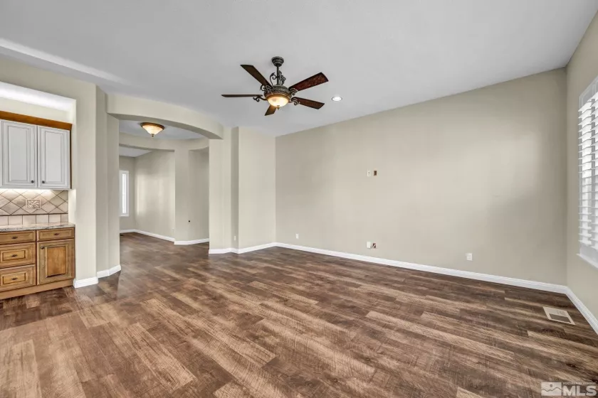 3471 Forest View, Reno, Nevada 89511, 3 Bedrooms Bedrooms, ,3 BathroomsBathrooms,Residential,Residential,Forest View,250005760