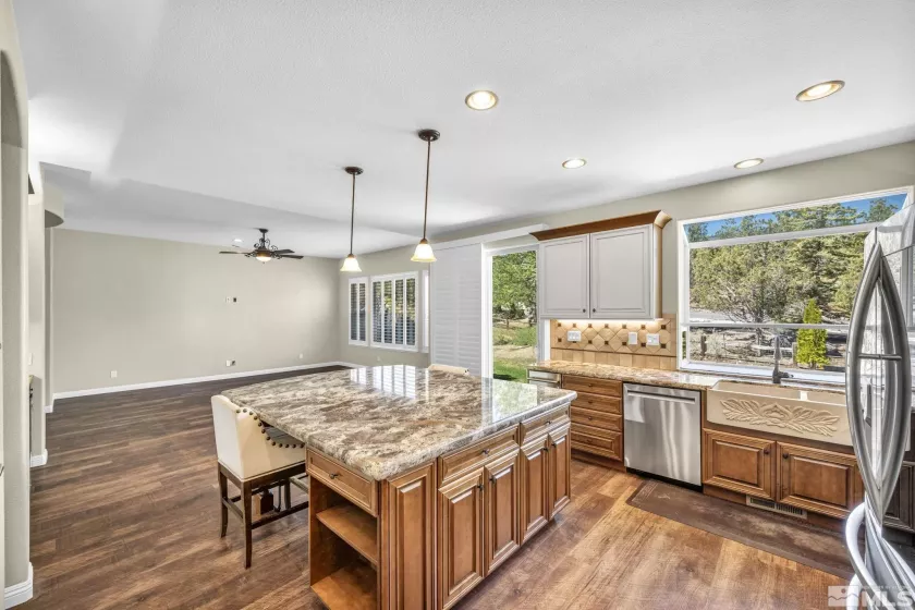 3471 Forest View, Reno, Nevada 89511, 3 Bedrooms Bedrooms, ,3 BathroomsBathrooms,Residential,Residential,Forest View,250005760