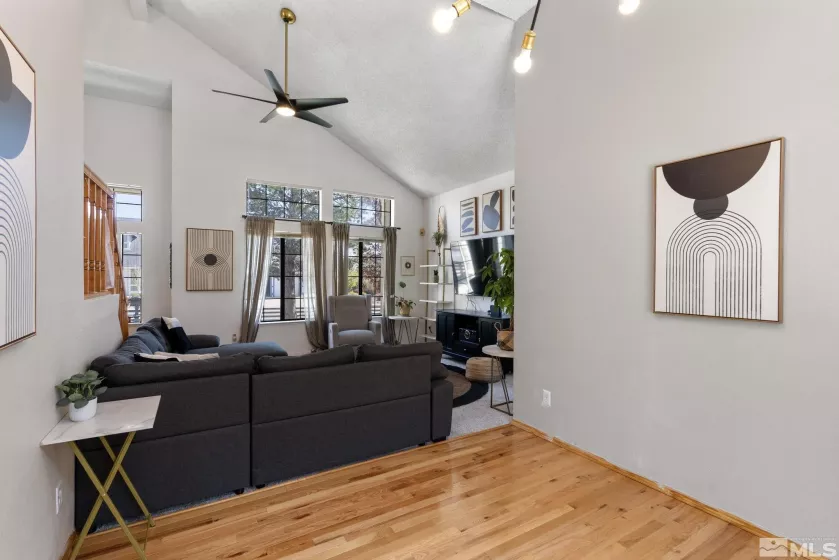 5276 Simons, Reno, Nevada 89523, 3 Bedrooms Bedrooms, ,3 BathroomsBathrooms,Residential,Residential,Simons,250005809