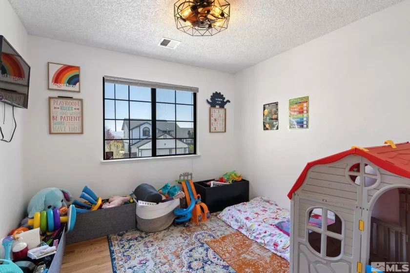 5276 Simons, Reno, Nevada 89523, 3 Bedrooms Bedrooms, ,3 BathroomsBathrooms,Residential,Residential,Simons,250005809