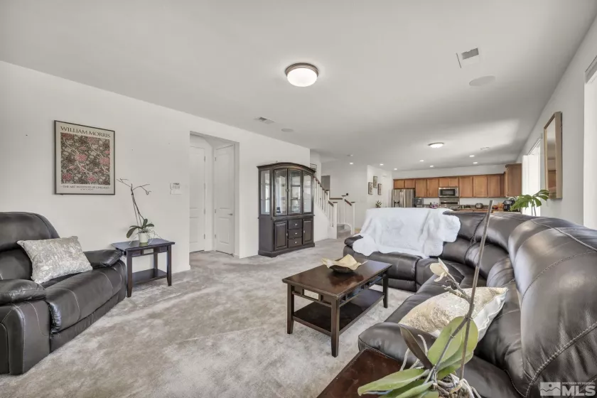 7836 Tarkio, Sparks, Nevada 89436, 4 Bedrooms Bedrooms, ,4 BathroomsBathrooms,Residential,Residential,Tarkio,250005805