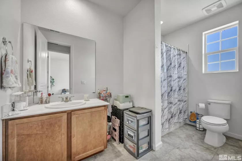 7836 Tarkio, Sparks, Nevada 89436, 4 Bedrooms Bedrooms, ,4 BathroomsBathrooms,Residential,Residential,Tarkio,250005805