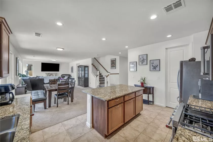 7836 Tarkio, Sparks, Nevada 89436, 4 Bedrooms Bedrooms, ,4 BathroomsBathrooms,Residential,Residential,Tarkio,250005805