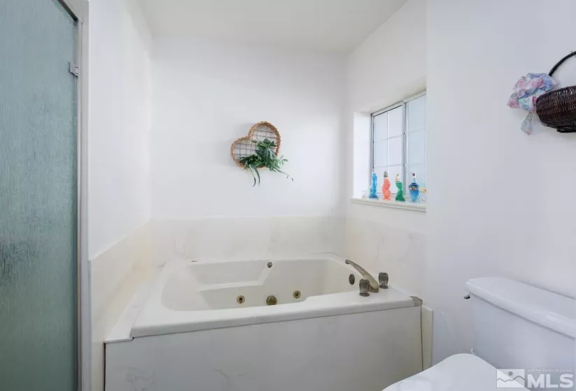 930 Edgewater, Fallon, Nevada 89406, 4 Bedrooms Bedrooms, ,2 BathroomsBathrooms,Residential,Residential,Edgewater,250005792