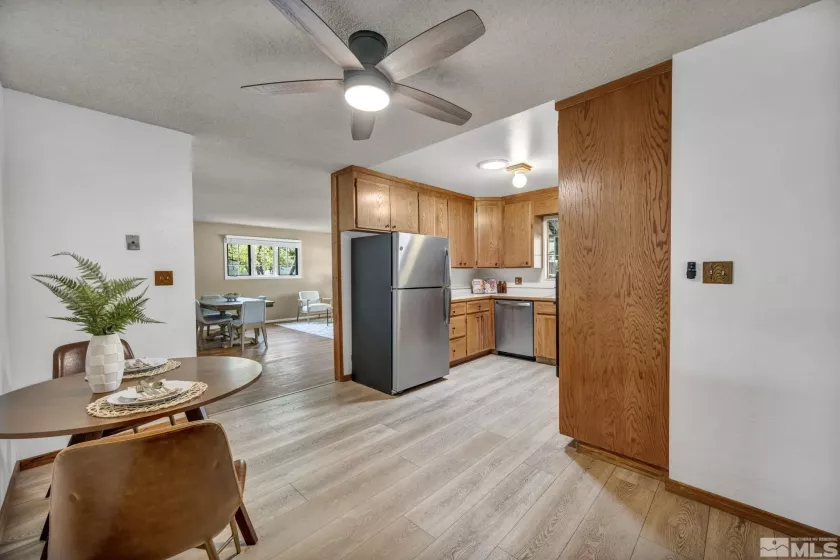 909 Norrie, Carson City, Nevada 89703, 3 Bedrooms Bedrooms, ,2 BathroomsBathrooms,Residential,Residential,Norrie,250005808