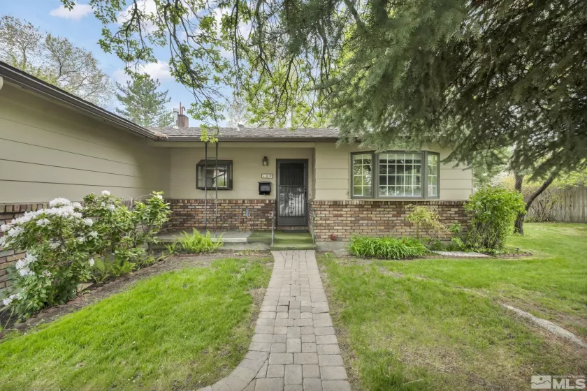 909 Norrie, Carson City, Nevada 89703, 3 Bedrooms Bedrooms, ,2 BathroomsBathrooms,Residential,Residential,Norrie,250005808
