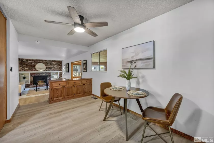 909 Norrie, Carson City, Nevada 89703, 3 Bedrooms Bedrooms, ,2 BathroomsBathrooms,Residential,Residential,Norrie,250005808