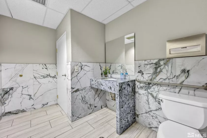 783 Basque, Carson City, Nevada 89706, ,Commercial Sale,Residential,Basque,240006009