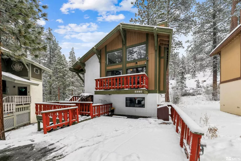 3390 Pine Hill, South Lake Tahoe, California 96150, 2 Bedrooms Bedrooms, ,3 BathroomsBathrooms,Residential,Residential,Pine Hill,250003862
