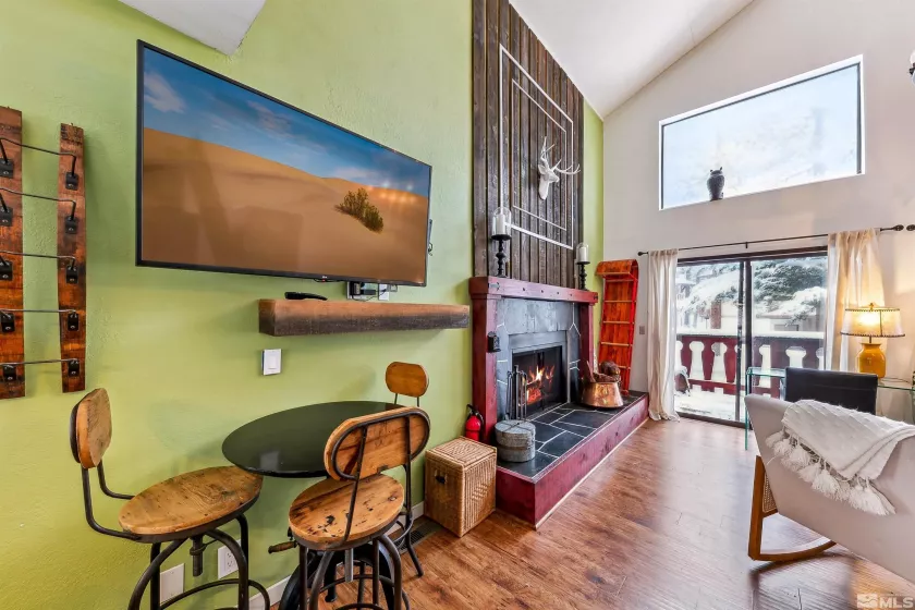 3390 Pine Hill, South Lake Tahoe, California 96150, 2 Bedrooms Bedrooms, ,3 BathroomsBathrooms,Residential,Residential,Pine Hill,250003862