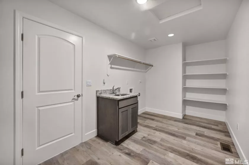 1340 Nevada Pacific, Fernley, Nevada 89408, 4 Bedrooms Bedrooms, ,2 BathroomsBathrooms,Residential,Residential,Nevada Pacific,250005803