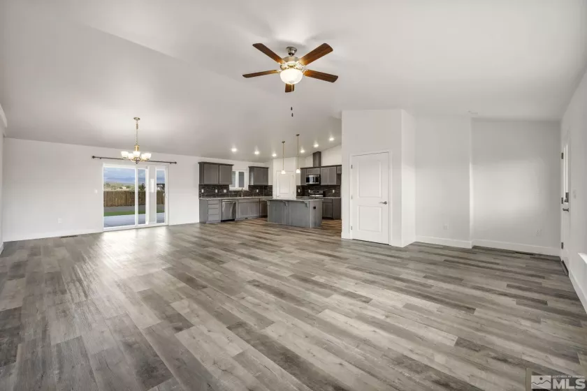 1340 Nevada Pacific, Fernley, Nevada 89408, 4 Bedrooms Bedrooms, ,2 BathroomsBathrooms,Residential,Residential,Nevada Pacific,250005803