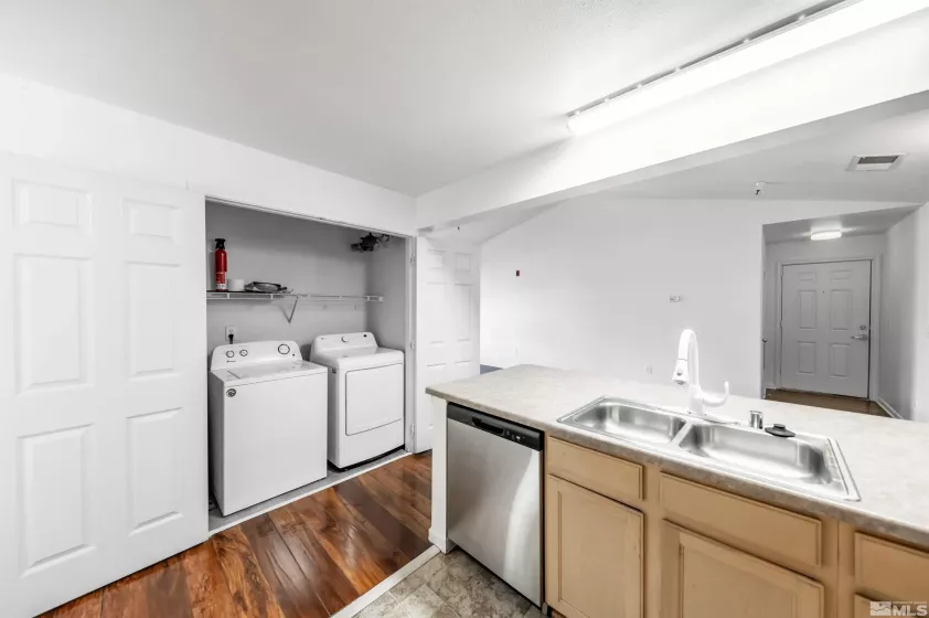 200 Talus, Reno, Nevada 89503, 4 Bedrooms Bedrooms, ,4 BathroomsBathrooms,Residential Lease,Manufactured,Talus,250005644