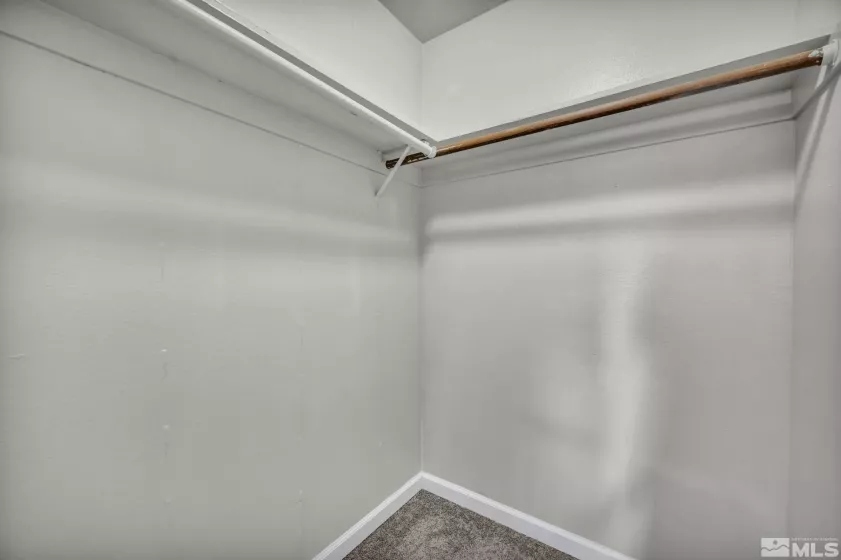 1686 Sue, Sparks, Nevada 89431, 3 Bedrooms Bedrooms, ,2 BathroomsBathrooms,Residential,Residential,Sue,250003940