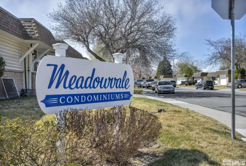 1686 Sue, Sparks, Nevada 89431, 3 Bedrooms Bedrooms, ,2 BathroomsBathrooms,Residential,Residential,Sue,250003940