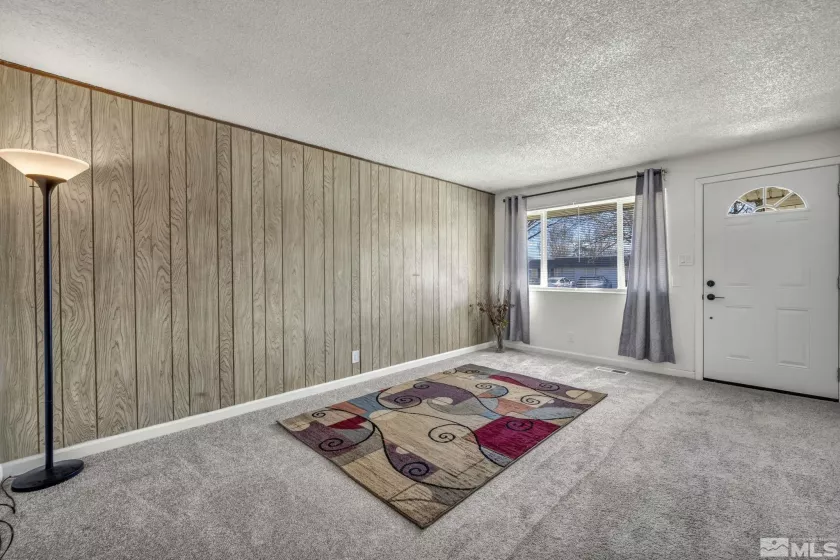 1686 Sue, Sparks, Nevada 89431, 3 Bedrooms Bedrooms, ,2 BathroomsBathrooms,Residential,Residential,Sue,250003940