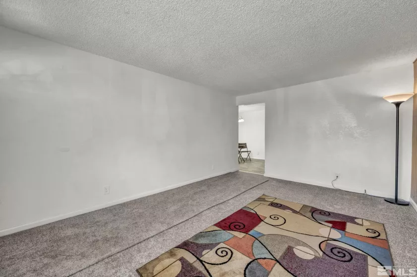 1686 Sue, Sparks, Nevada 89431, 3 Bedrooms Bedrooms, ,2 BathroomsBathrooms,Residential,Residential,Sue,250003940