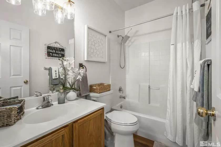9745 Stone Vista, Reno, Nevada 89506, 3 Bedrooms Bedrooms, ,2 BathroomsBathrooms,Residential,Residential,Stone Vista,250004521