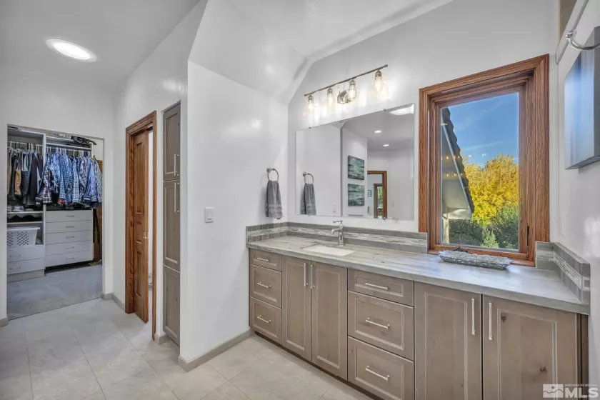 1865 Olive, Reno, Nevada 89511, 4 Bedrooms Bedrooms, ,4 BathroomsBathrooms,Residential,Residential,Olive,240013789