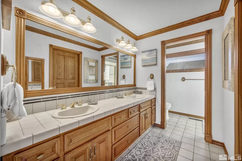 1865 Olive, Reno, Nevada 89511, 4 Bedrooms Bedrooms, ,4 BathroomsBathrooms,Residential,Residential,Olive,240013789