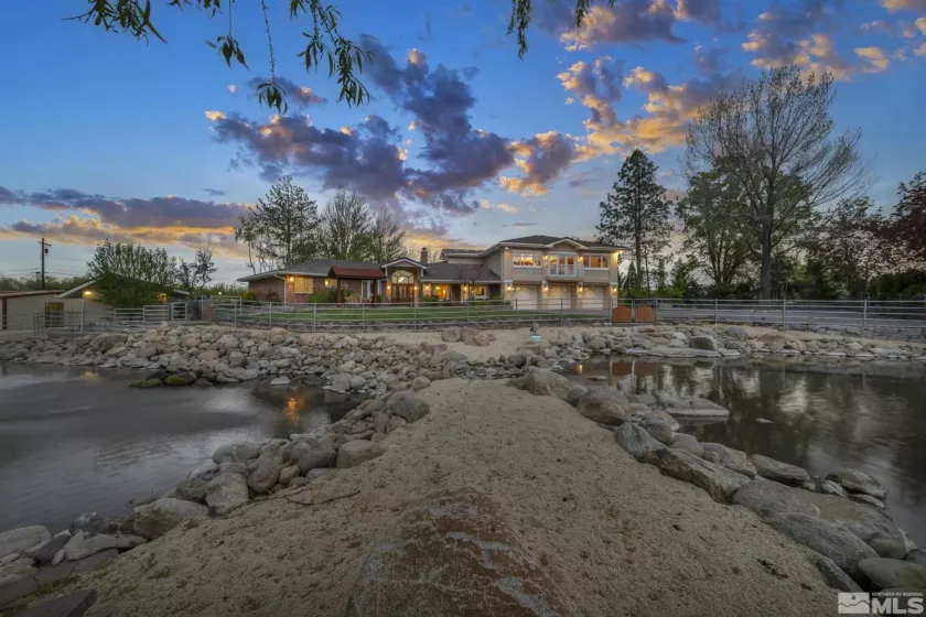 1865 Olive, Reno, Nevada 89511, 4 Bedrooms Bedrooms, ,4 BathroomsBathrooms,Residential,Residential,Olive,240013789