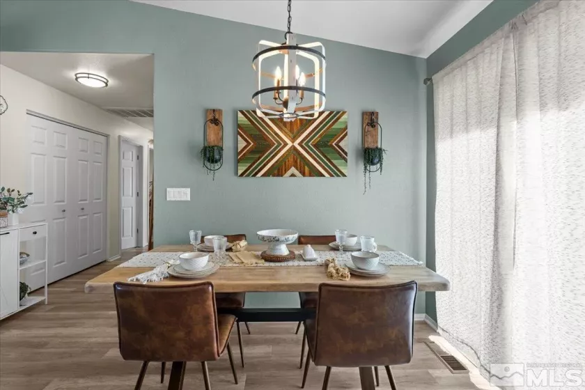 2036 Flycatcher, Sparks, Nevada 89441, 3 Bedrooms Bedrooms, ,2 BathroomsBathrooms,Residential,Residential,Flycatcher,250004818
