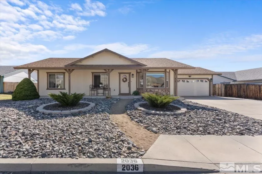 2036 Flycatcher, Sparks, Nevada 89441, 3 Bedrooms Bedrooms, ,2 BathroomsBathrooms,Residential,Residential,Flycatcher,250004818