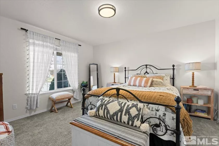 2036 Flycatcher, Sparks, Nevada 89441, 3 Bedrooms Bedrooms, ,2 BathroomsBathrooms,Residential,Residential,Flycatcher,250004818