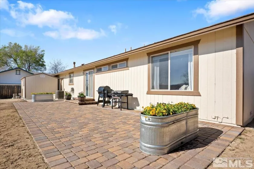 2036 Flycatcher, Sparks, Nevada 89441, 3 Bedrooms Bedrooms, ,2 BathroomsBathrooms,Residential,Residential,Flycatcher,250004818