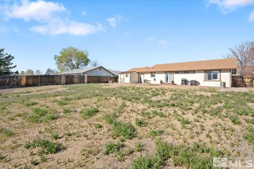 2036 Flycatcher, Sparks, Nevada 89441, 3 Bedrooms Bedrooms, ,2 BathroomsBathrooms,Residential,Residential,Flycatcher,250004818