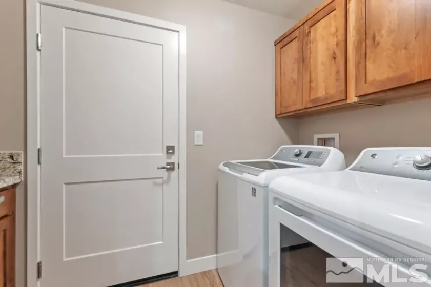 4283 Knoblock, Carson City, Nevada 89706, 3 Bedrooms Bedrooms, ,2 BathroomsBathrooms,Residential,Residential,Knoblock,250002793