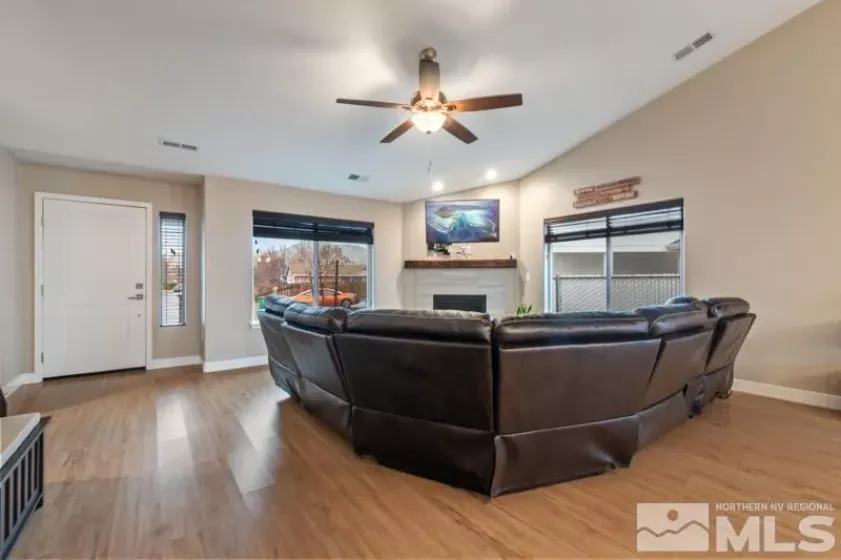 4283 Knoblock, Carson City, Nevada 89706, 3 Bedrooms Bedrooms, ,2 BathroomsBathrooms,Residential,Residential,Knoblock,250002793