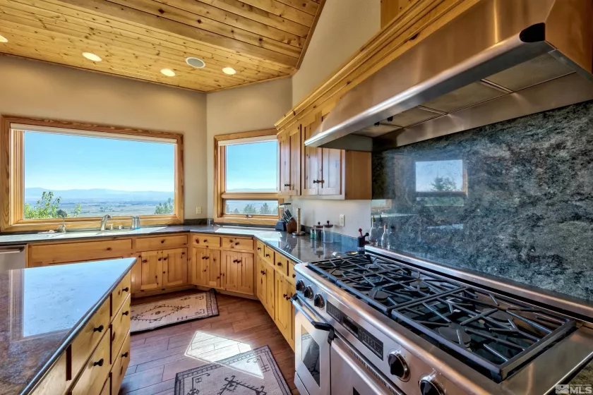 289 Five, Gardnerville, Nevada 89460, 4 Bedrooms Bedrooms, ,3 BathroomsBathrooms,Residential,Residential,Five,240010032