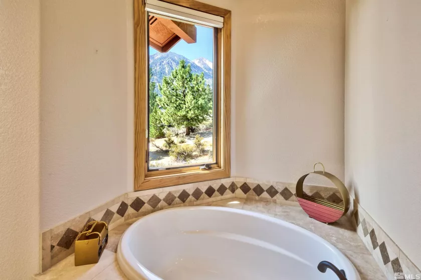 289 Five, Gardnerville, Nevada 89460, 4 Bedrooms Bedrooms, ,3 BathroomsBathrooms,Residential,Residential,Five,240010032