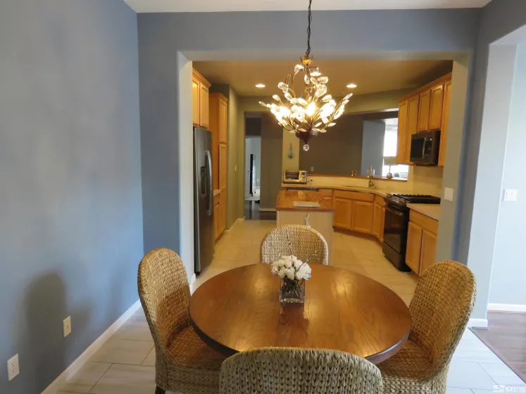 480 Dartmoor, Reno, Nevada 89521, 4 Bedrooms Bedrooms, ,3 BathroomsBathrooms,Residential Lease,Manufactured,Dartmoor,250005794