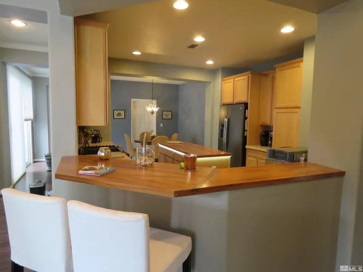 480 Dartmoor, Reno, Nevada 89521, 4 Bedrooms Bedrooms, ,3 BathroomsBathrooms,Residential Lease,Manufactured,Dartmoor,250005794