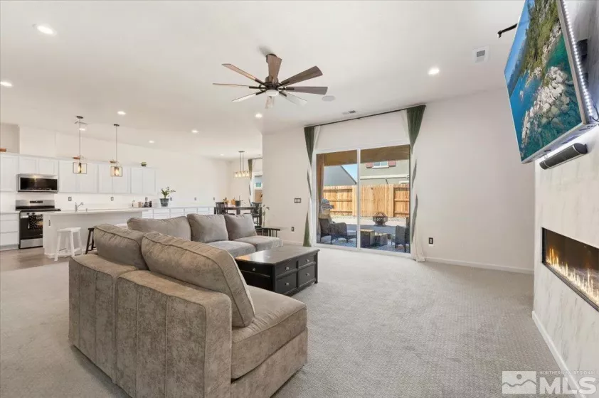 2444 Butte Creek, Sparks, Nevada 89436, 3 Bedrooms Bedrooms, ,3 BathroomsBathrooms,Residential,Residential,Butte Creek,250005279