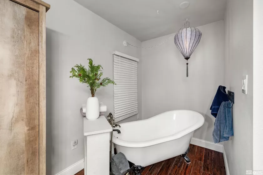 180 Gallian, Reno, Nevada 89511, 3 Bedrooms Bedrooms, ,3 BathroomsBathrooms,Residential,Residential,Gallian,240014447