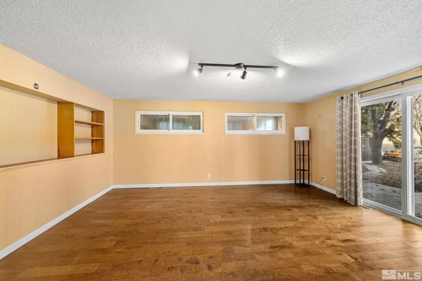 180 Gallian, Reno, Nevada 89511, 3 Bedrooms Bedrooms, ,3 BathroomsBathrooms,Residential,Residential,Gallian,240014447