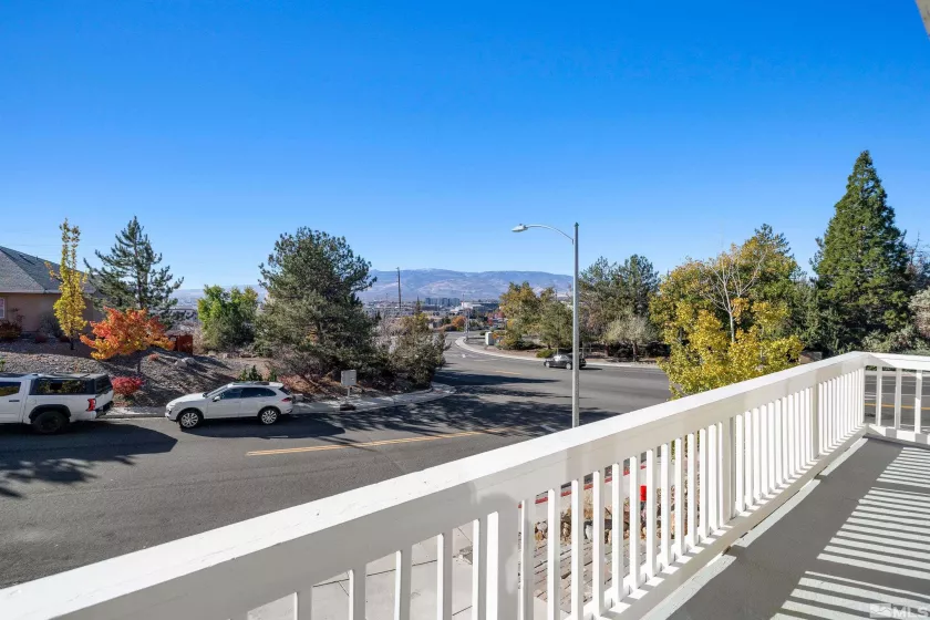 905 Demos, Reno, Nevada 89512, 4 Bedrooms Bedrooms, ,4 BathroomsBathrooms,Residential,Residential,Demos,240014284