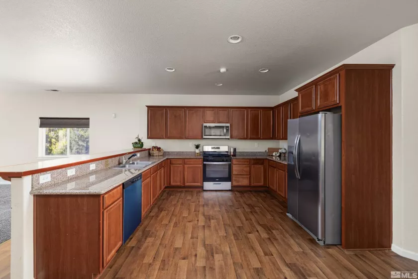 905 Demos, Reno, Nevada 89512, 4 Bedrooms Bedrooms, ,4 BathroomsBathrooms,Residential,Residential,Demos,240014284