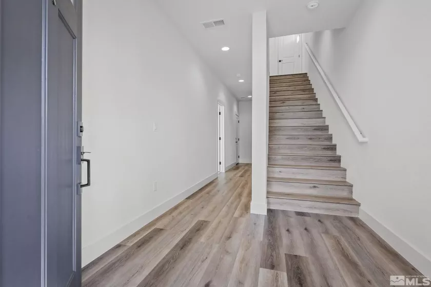 1212 Grove, Carson City, Nevada 89701, 4 Bedrooms Bedrooms, ,4 BathroomsBathrooms,Residential,Residential,Grove,250002481
