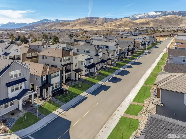 1212 Grove, Carson City, Nevada 89701, 4 Bedrooms Bedrooms, ,4 BathroomsBathrooms,Residential,Residential,Grove,250002481