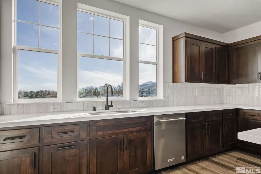 1212 Grove, Carson City, Nevada 89701, 4 Bedrooms Bedrooms, ,4 BathroomsBathrooms,Residential,Residential,Grove,250002481