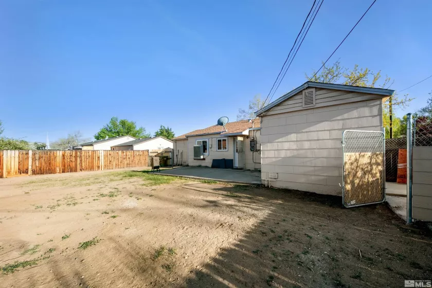 288 Richards, Sparks, Nevada 89431, 3 Bedrooms Bedrooms, ,2 BathroomsBathrooms,Residential,Residential,Richards,250005128