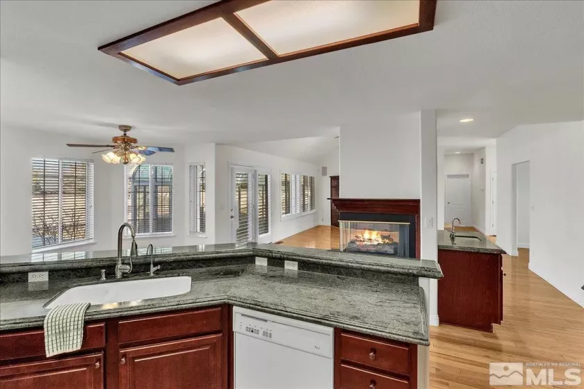 972 Springfield, Gardnerville, Nevada 89460, 4 Bedrooms Bedrooms, ,4 BathroomsBathrooms,Residential,Residential,Springfield,250001090