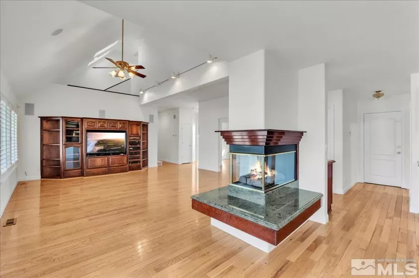 972 Springfield, Gardnerville, Nevada 89460, 4 Bedrooms Bedrooms, ,4 BathroomsBathrooms,Residential,Residential,Springfield,250001090
